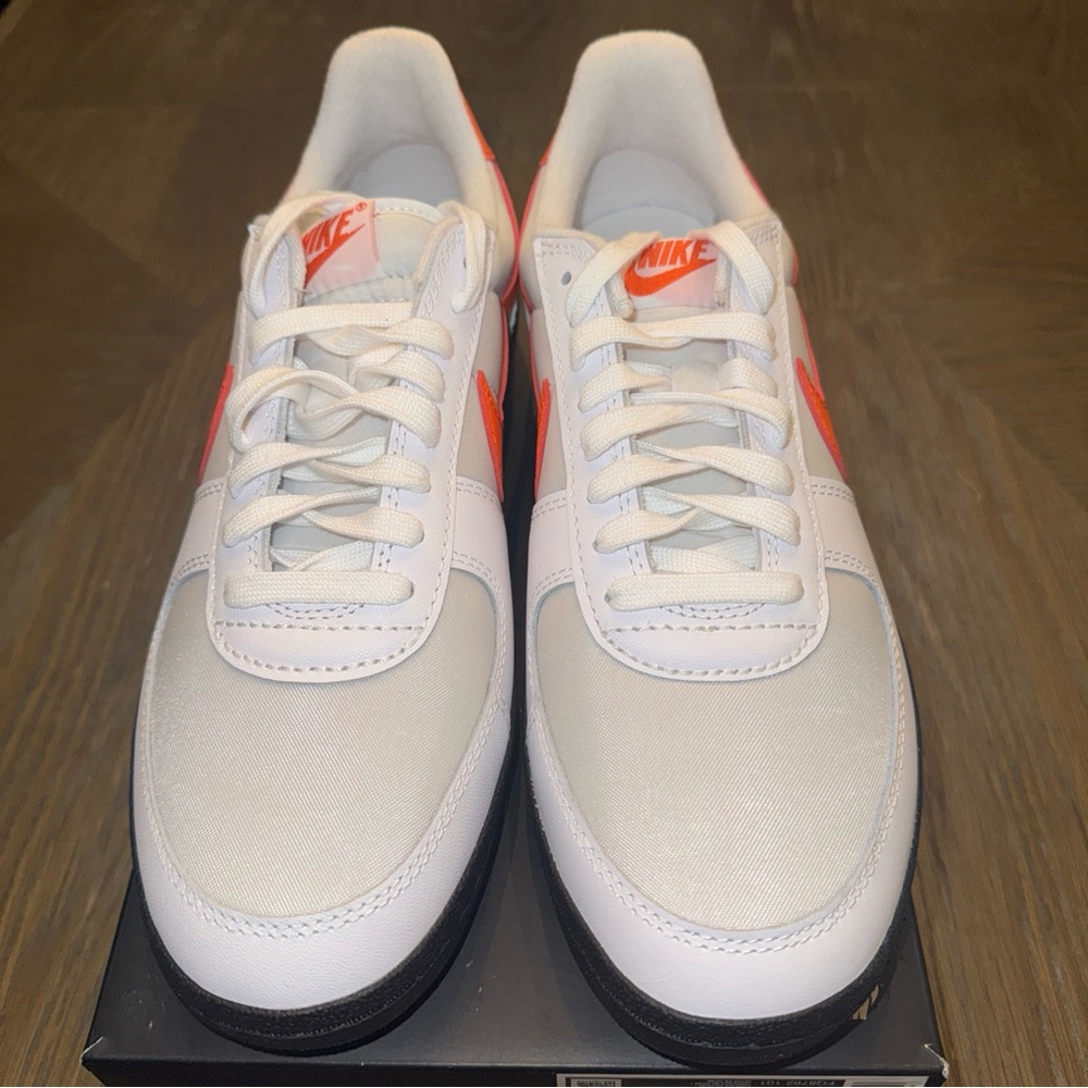 Nike Mens Field General 82 SP Retro Shoes 10 FQ8762-101 White Orange New In Box
